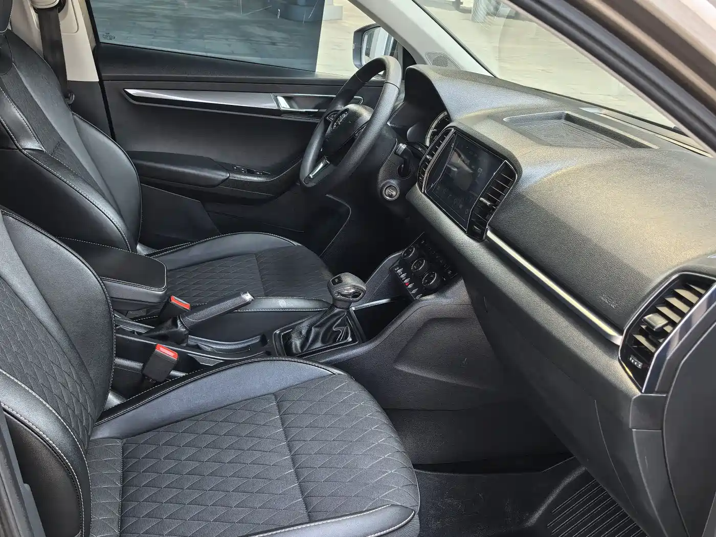Škoda Karoq 2018 TSI280 Luxury Edition China V фото 22