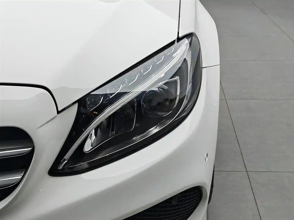 Mercedes-Benz C-Class 2018 C 200 L Sport Edition фото 7