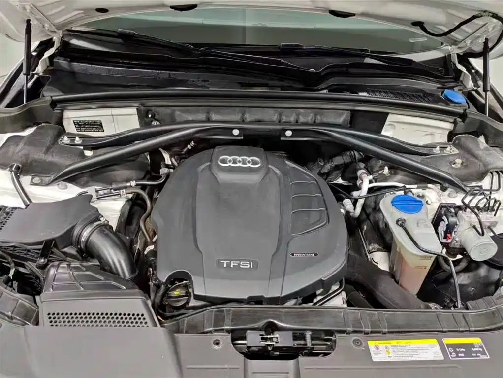 Audi Q5 2017 40 TFSI Technology фото 16