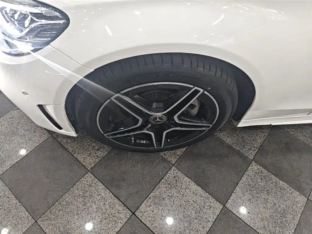 Mercedes-Benz C-Class 2021 C 260 L Sport Starry Exclusive Edition фото 23