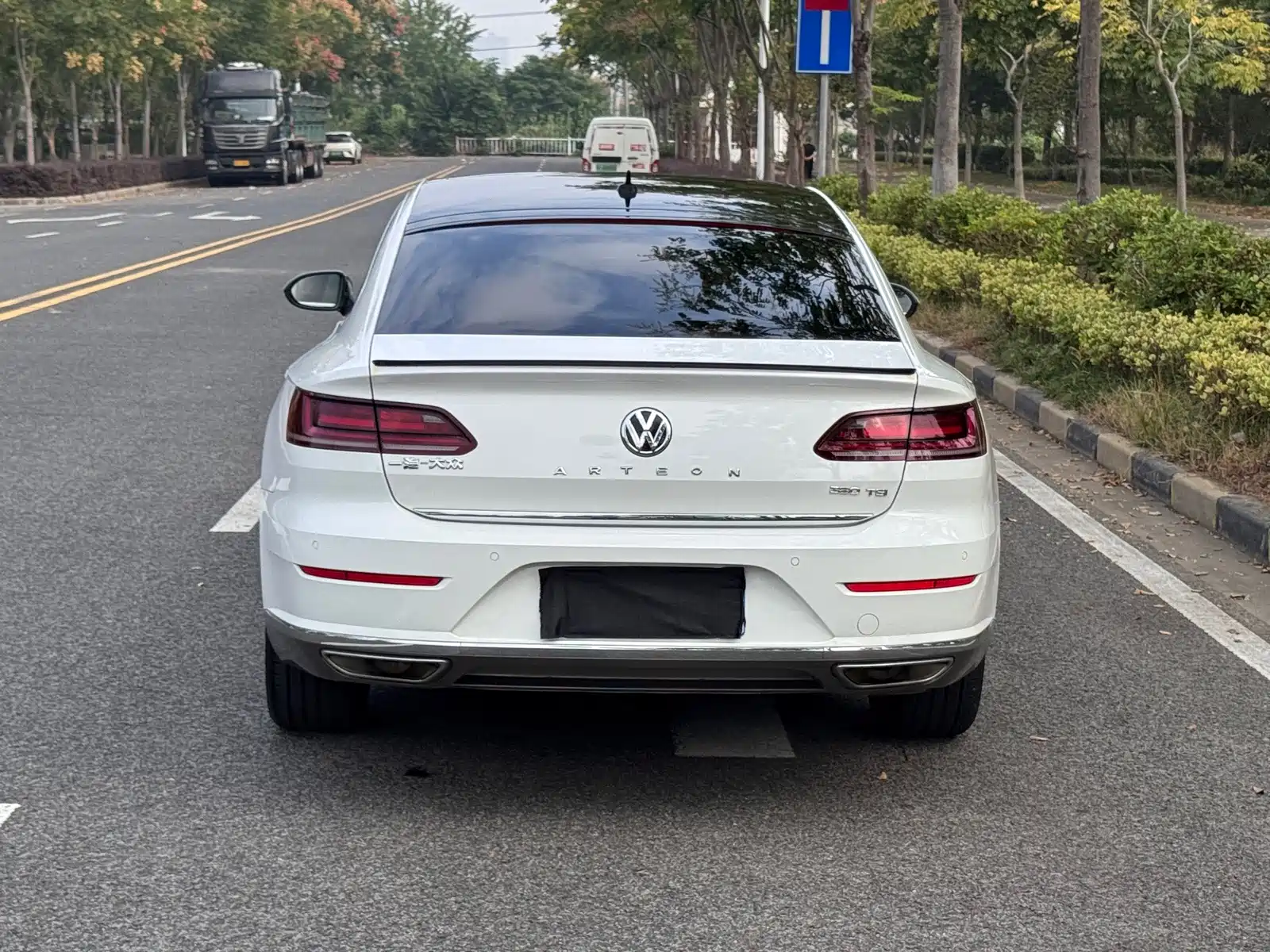 Photo 11 - Volkswagen CC