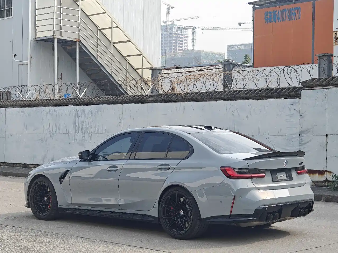 BMW M3 2023 M3 Sedan M xDrive Thunder Edition фото 4