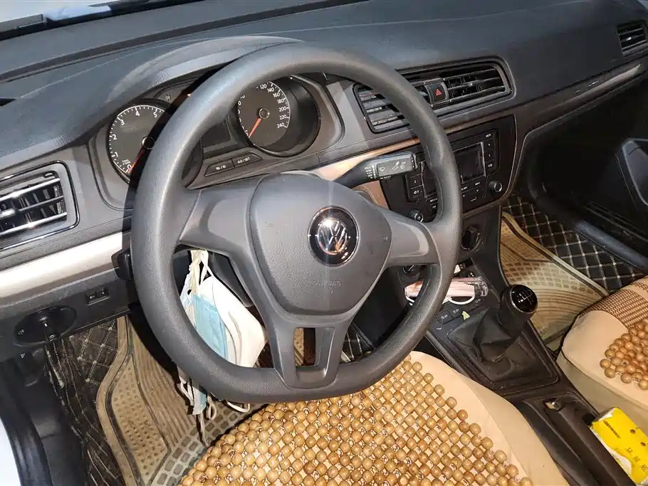 Volkswagen Lavida 2019 Lavida Start 1.5L Manual Trend (China VI) фото 14