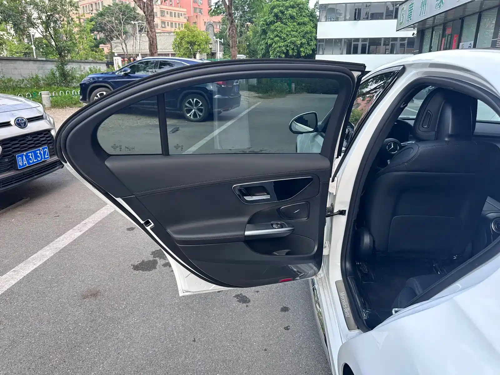 Фото 30 - Mercedes-Benz C-Class