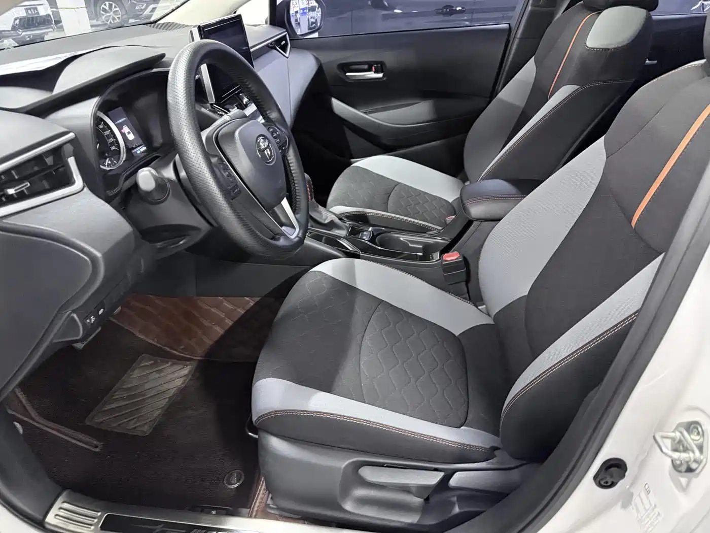 Toyota Corolla 2024 1.2T Elite Edition фото 6