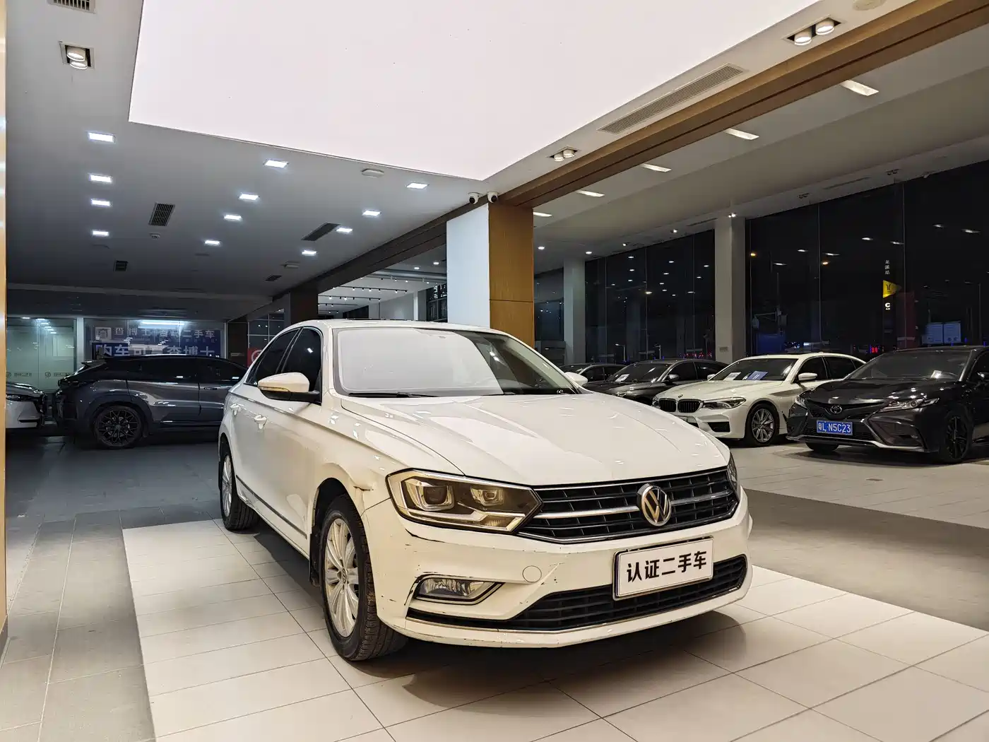 Volkswagen Bora 2018 1.5L Automatic Comfort фото 4