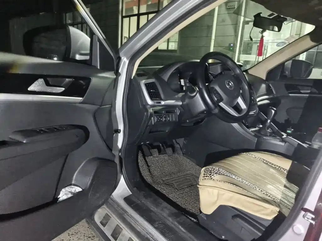 Dongfeng Aeolus Dongfeng Fengshen AX7 2015 2015 2.0L Manual Smart Joy
