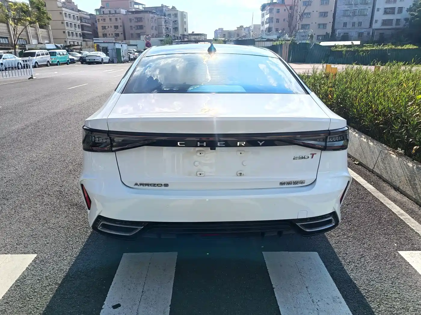 Chery Arrizo 8 2022 2022 1.6T DCT Yi