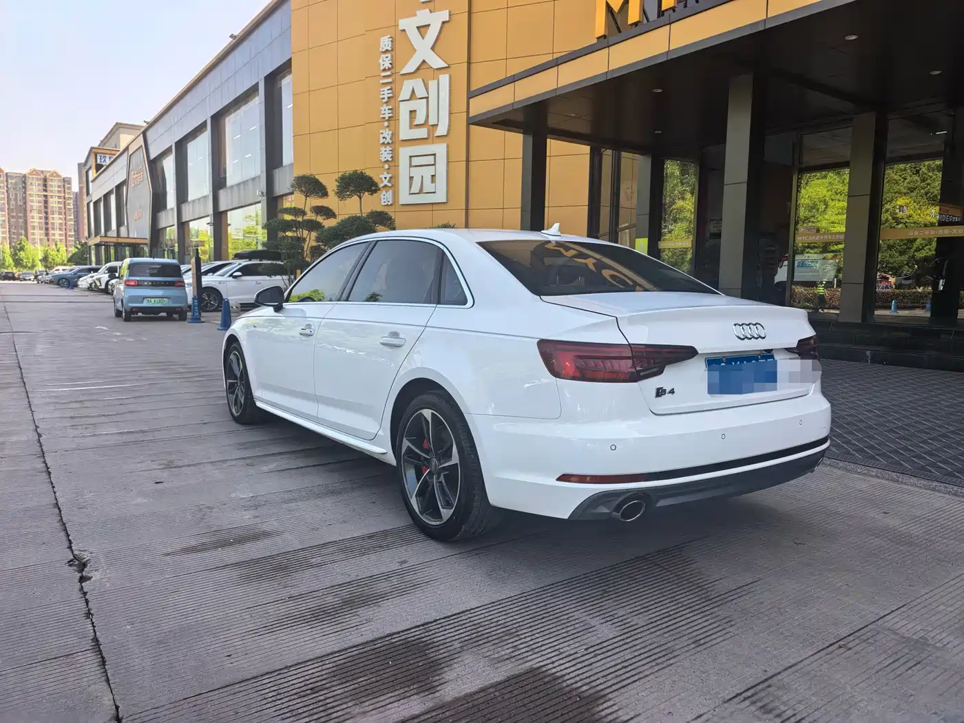 Audi A4L 2018 30th Anniversary 40 TFSI Fashion фото 8