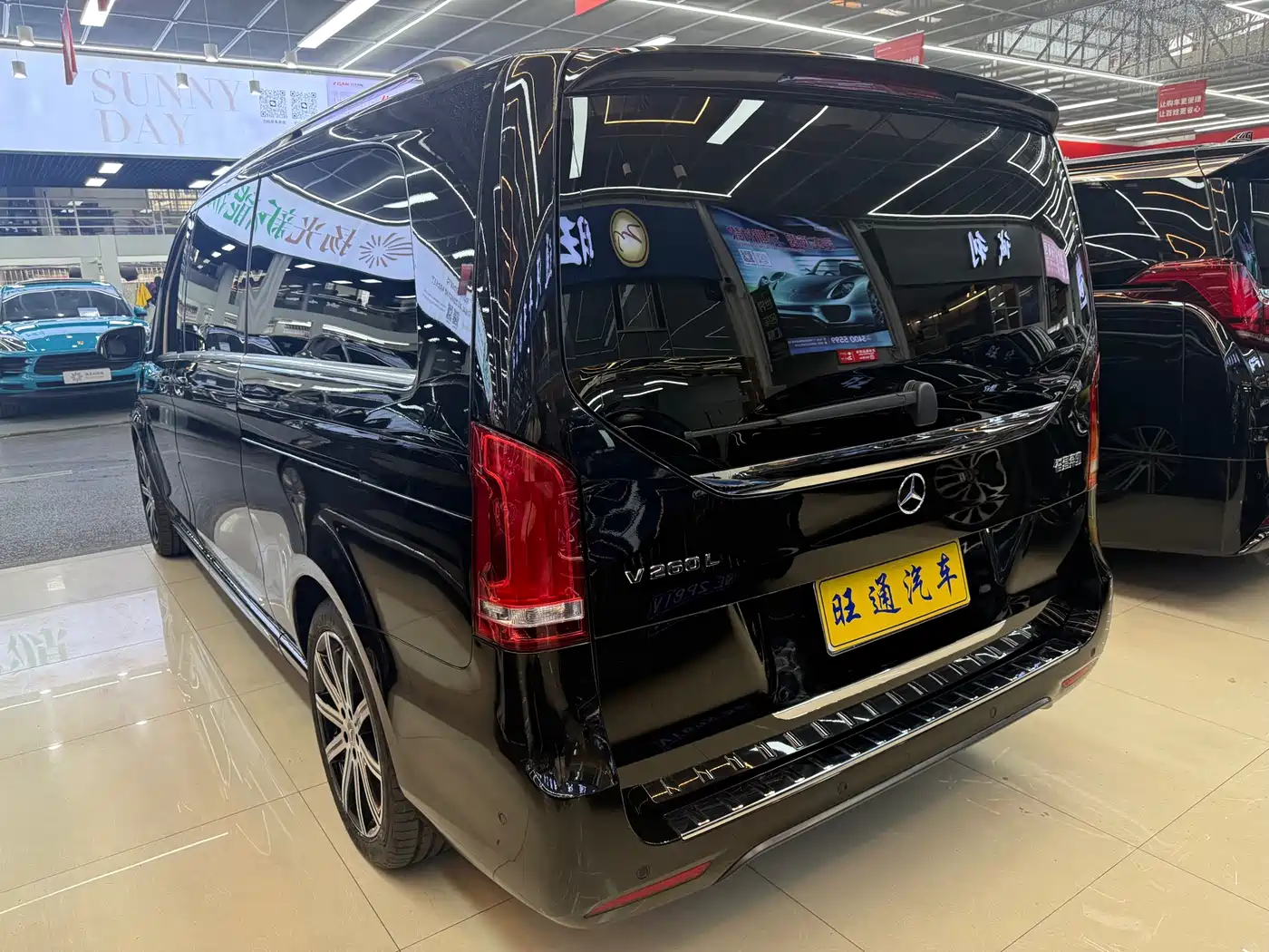 MERCEDES-BENZ V-CLASS