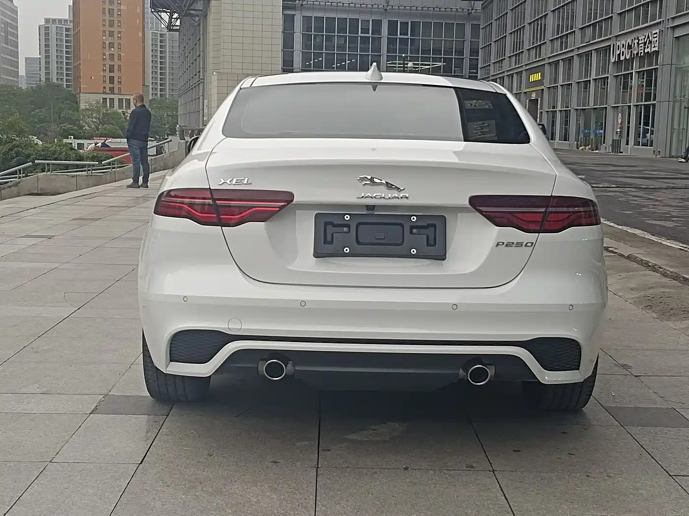 JAGUAR XEL
