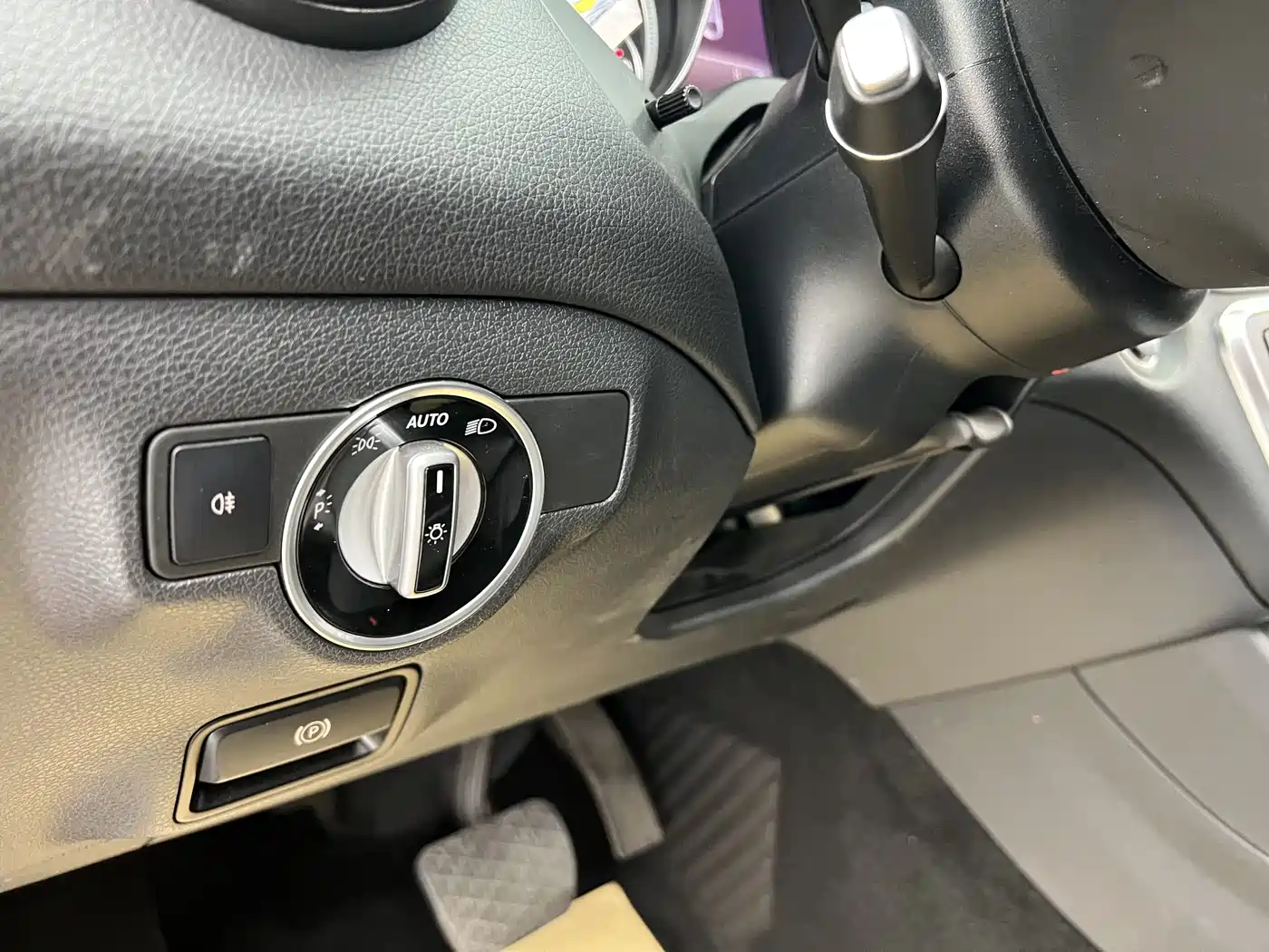 Mercedes-Benz CLA (Import) 2017 CLA 200 Fashion фото 6