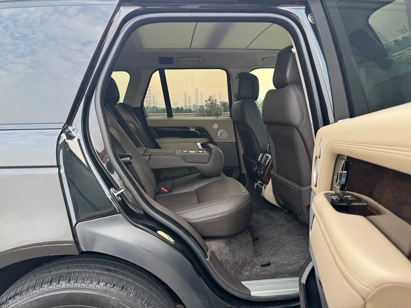 Фото 32 - Land Rover Range Rover