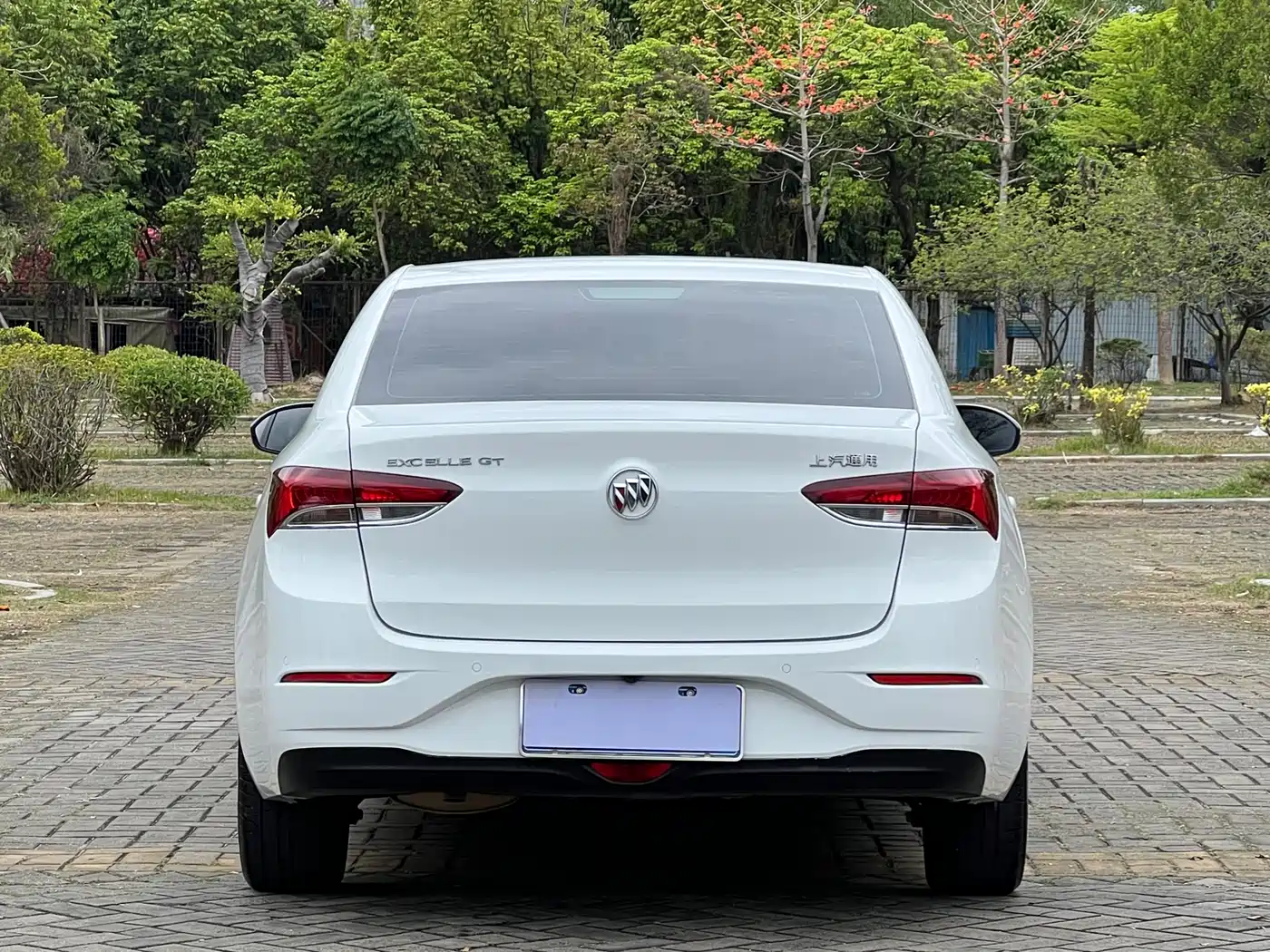 Buick Excelle 2021 Exemplar 1.5L Auto Elite фото 5