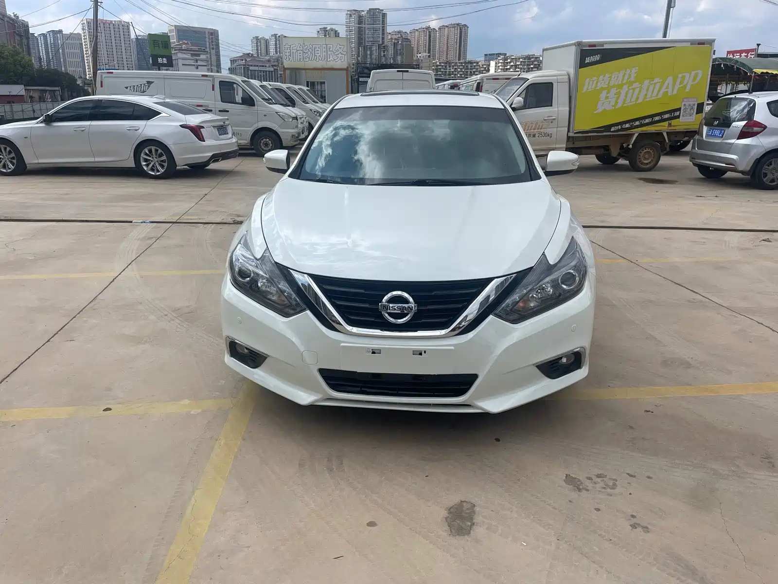 Фото 2 - Nissan Teana