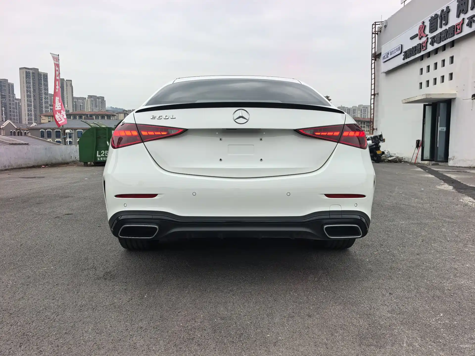 Фото 12 - Mercedes-Benz C-Class