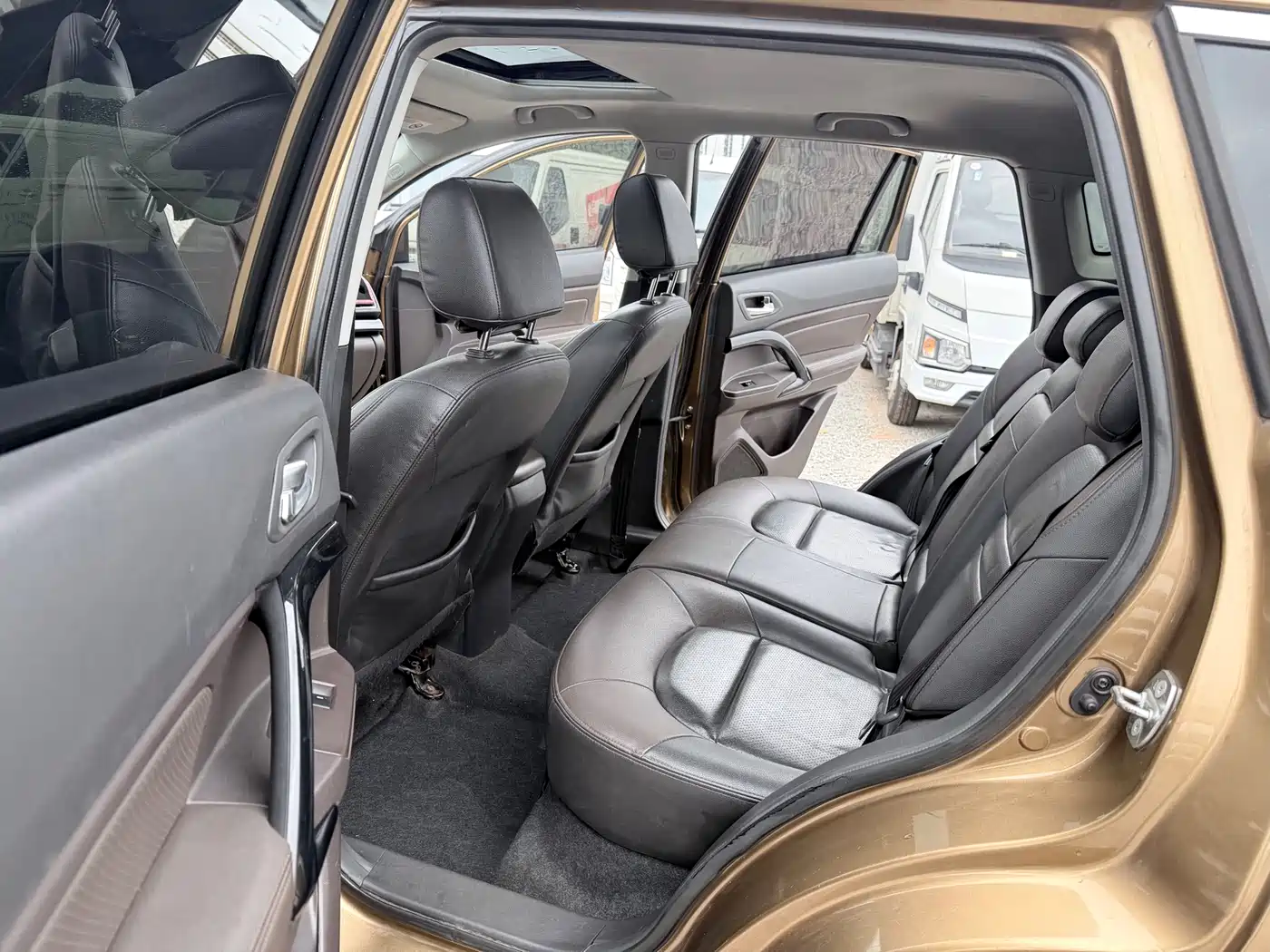 GAC Trumpchi Trumpchi GS4 2015 200T G-DCT Luxury Edition фото 13