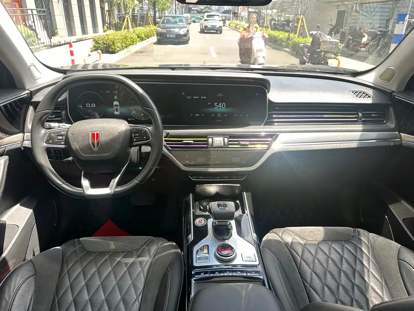 Hongqi HS5 2019 2.0T Smart Connect Joy Edition фото 6