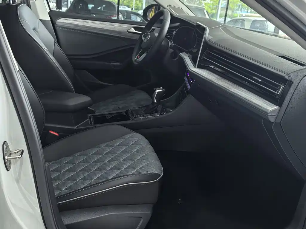 Volkswagen Sagitar, миниатюра 15