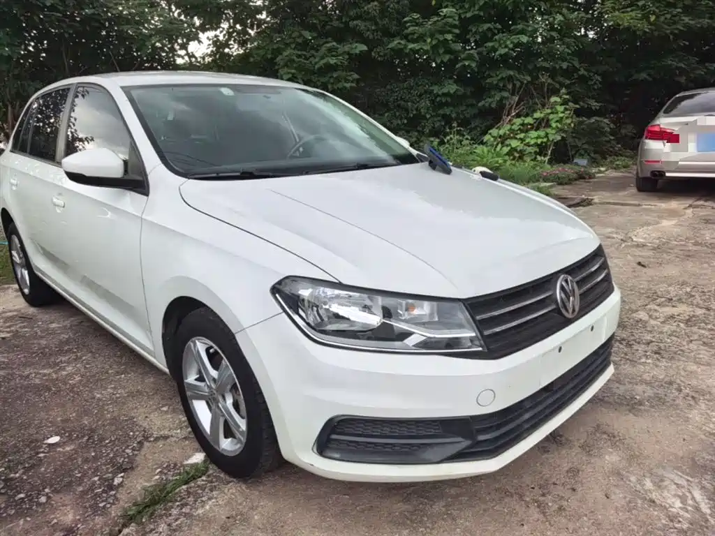 Volkswagen Santana 2015 Gran Santana 1.6L Automatic Trend фото 4
