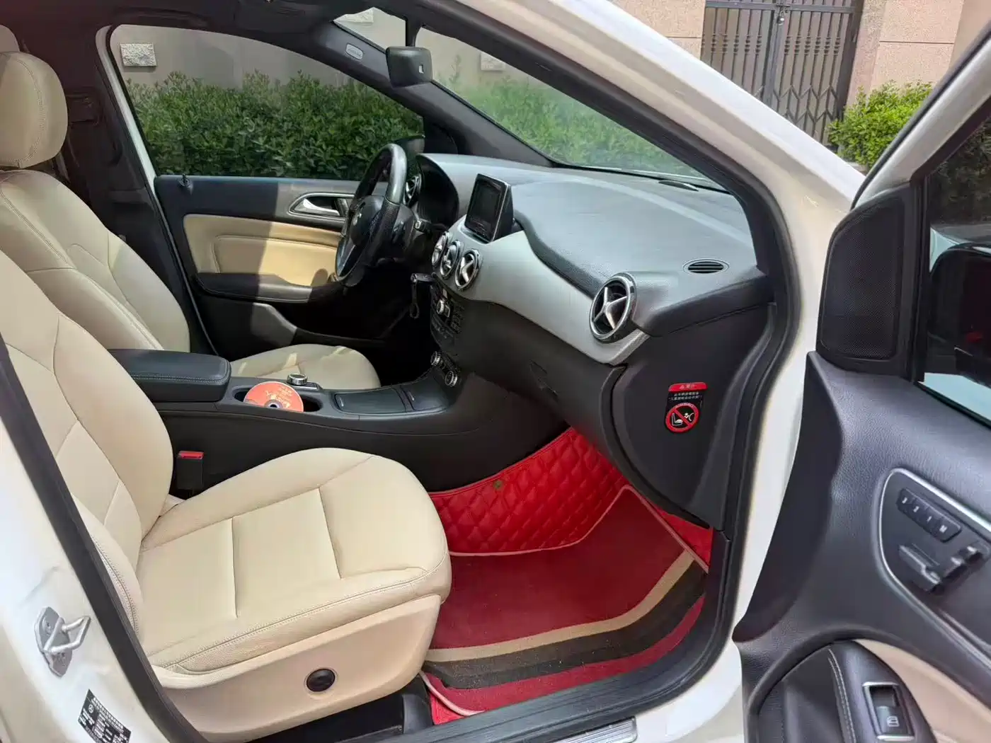Mercedes-Benz B-Class 2012 B 200 фото 8