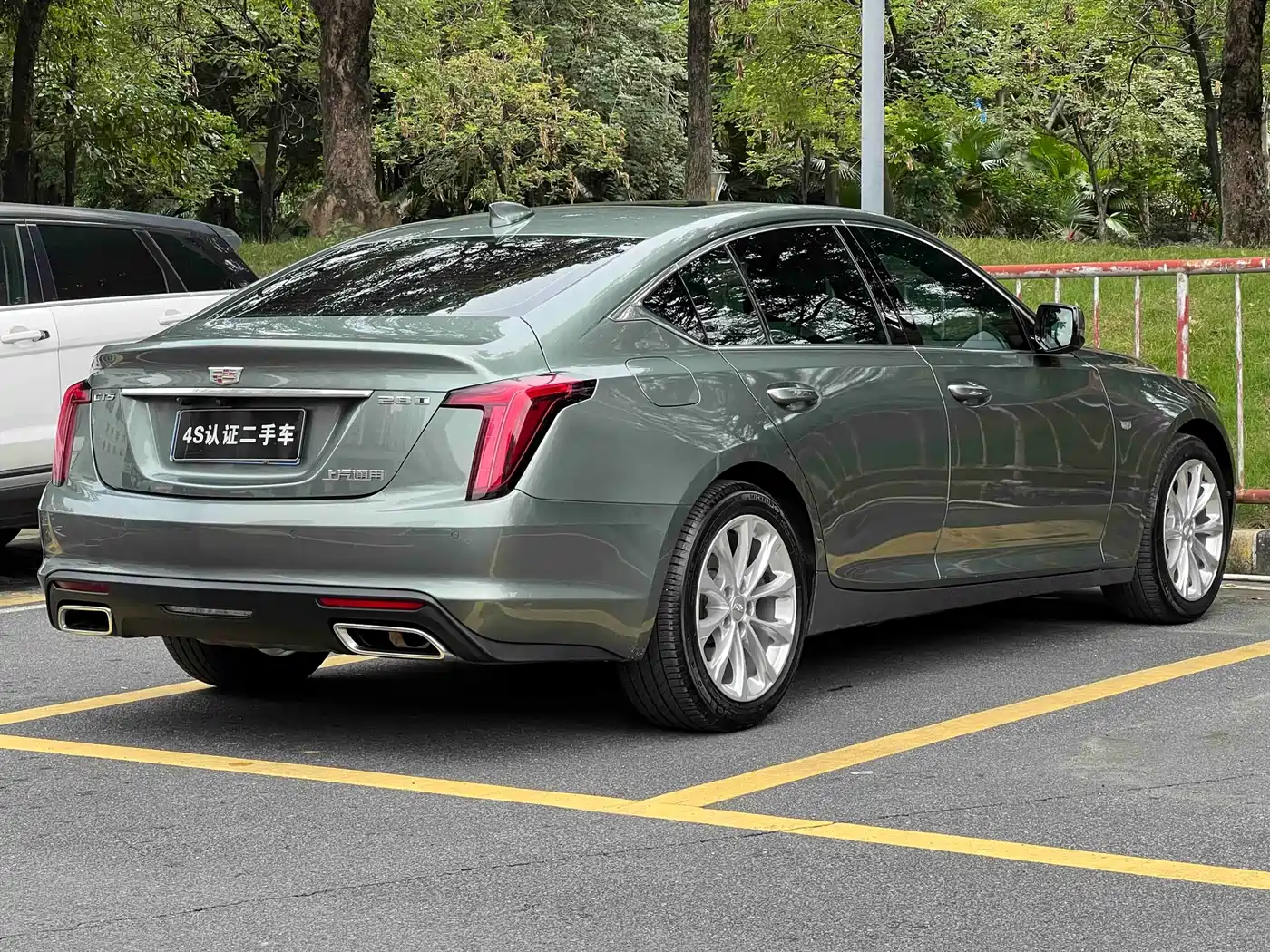 Cadillac CT5 2022 28T Luxury Edition фото 4