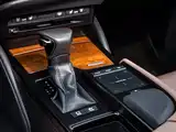 Photo 15 - Lexus ES