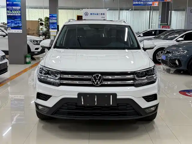 Volkswagen Tharu 2022 280TSI FWD Luxury Edition — фото 2