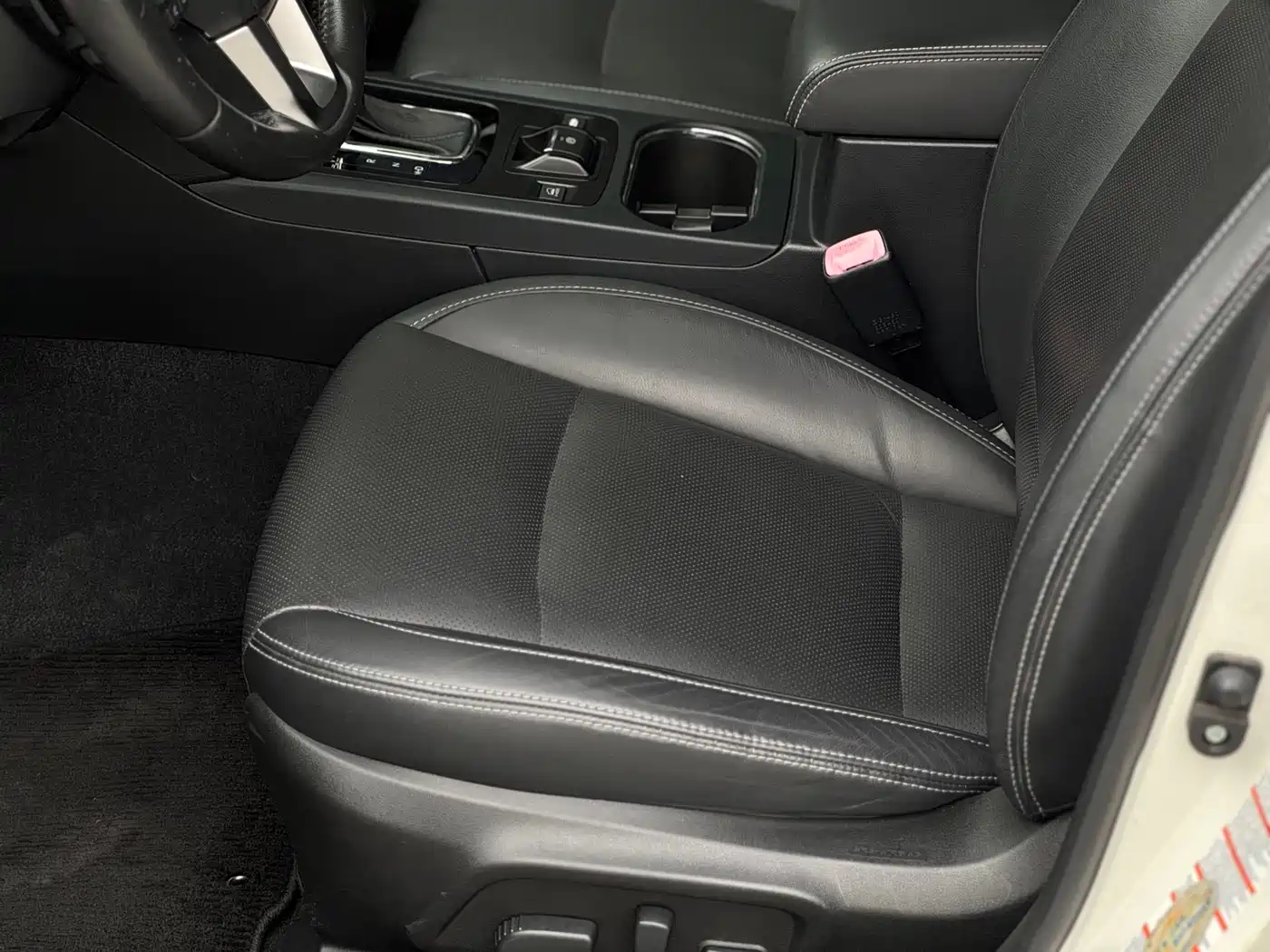 Subaru Outback 2015 2.5i Luxury Navigation Edition фото 14
