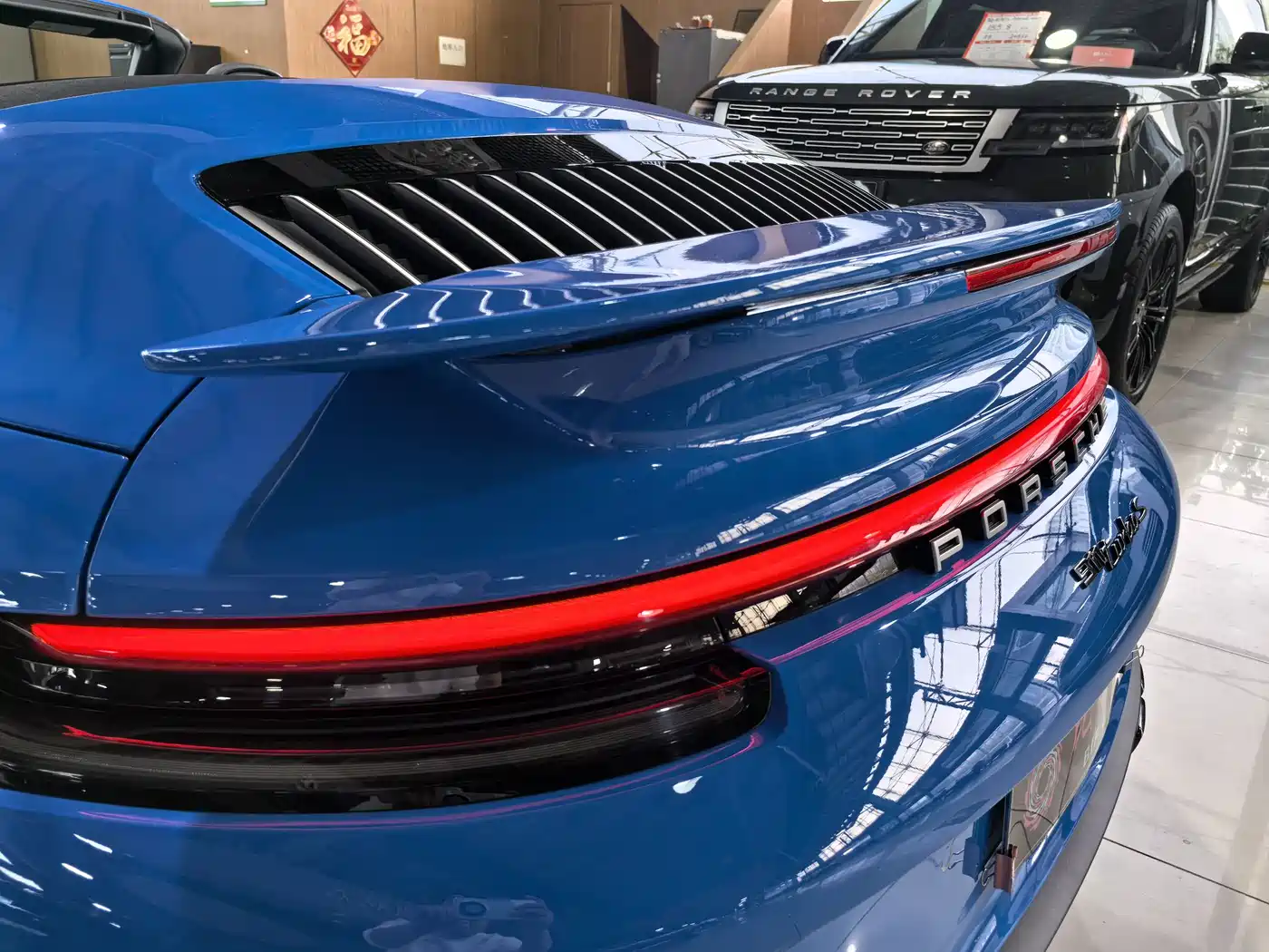 Porsche 911 2023 Turbo S Cabriolet 3.7T фото 30