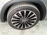 Фото 23 - Geely Monjaro