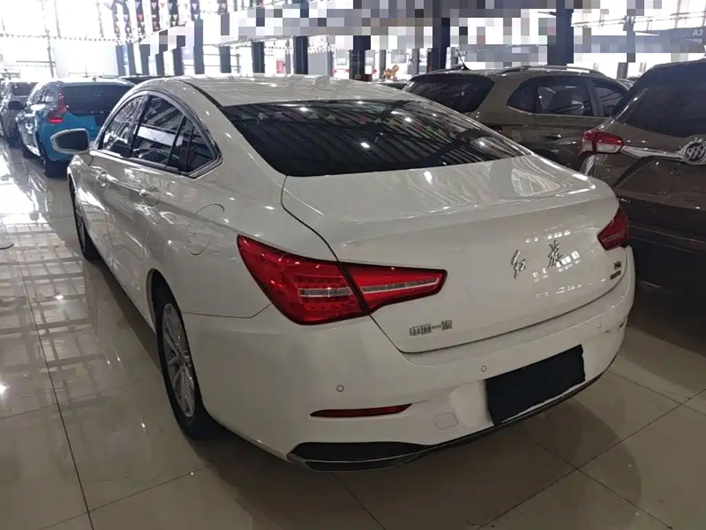 Hongqi H5 2018 30TD Dynamic Edition фото 5