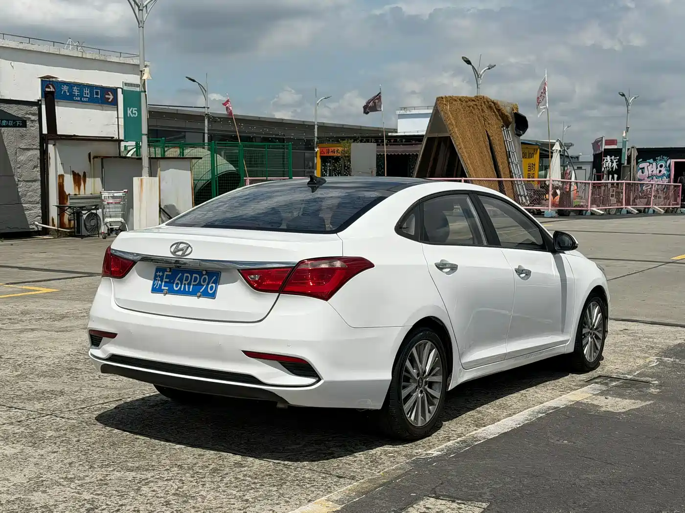 Фото 4 - Hyundai Mistra
