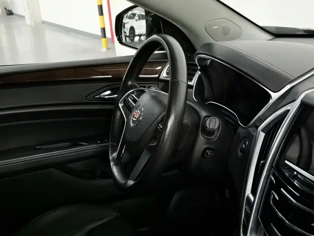 Cadillac SRX 2015 2014 3.0L Luxury Model