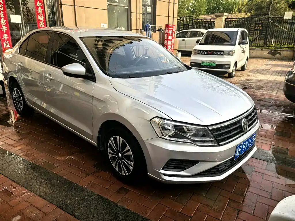 Volkswagen Jetta 2017 1.4L Manual Fashion фото 3