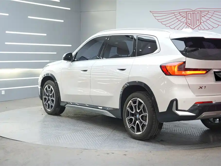 BMW X1 2024 sDrive25Li X Design Package фото 5