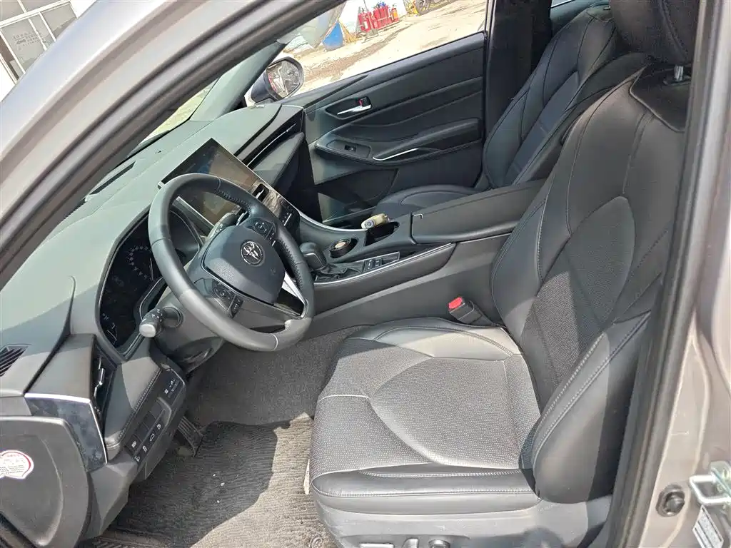 Toyota Avalon 2023 2.5L Luxury Edition фото 11
