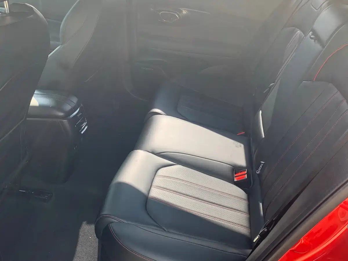 GAC Trumpchi Trumpchi Emkoo 2021 270T DCT J16 Edition фото 13