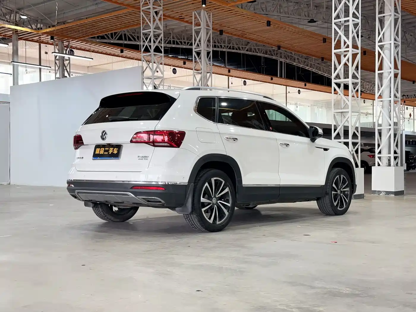 Volkswagen Tharu 2019 Model 280TSI 2WD Flagship Edition China VI фото 3