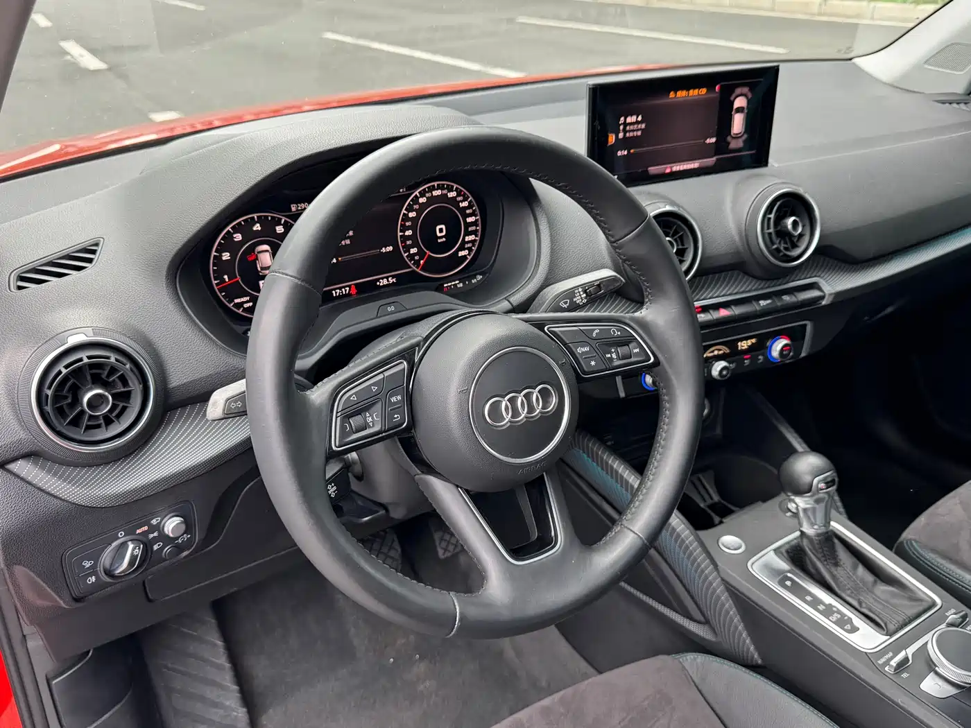 Audi Q2L 2018 35 TFSI Luxury Elegance China V фото 5
