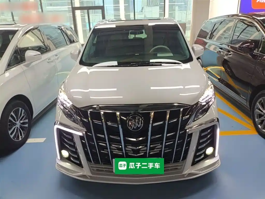 Buick GL8 2021 ES Landlord 653T Comfort фото 3