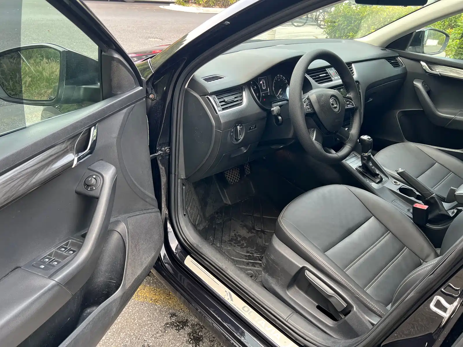 Фото 8 - Škoda Octavia