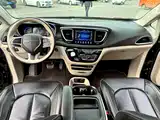 Фото 4 - Chrysler Pacifica PHEV