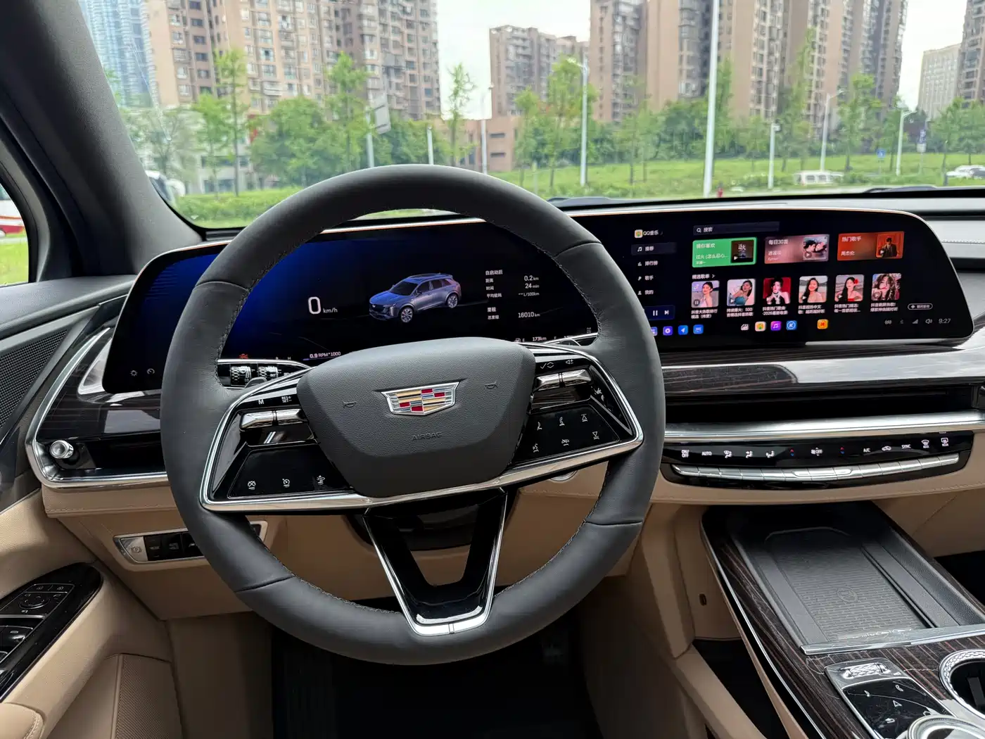 CADILLAC XT5