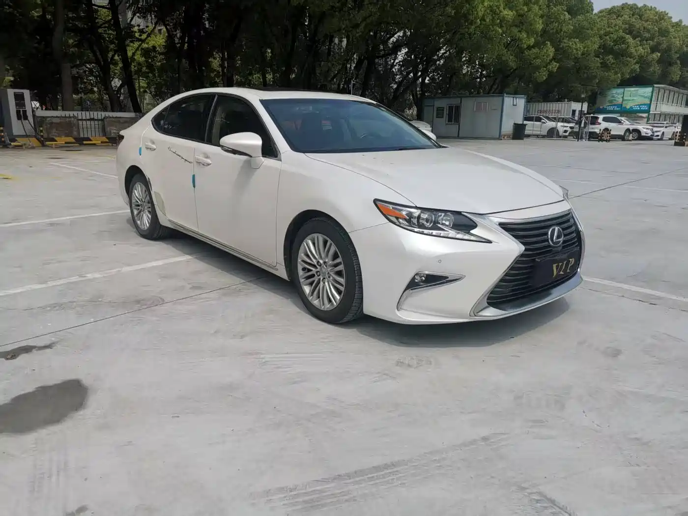 Lexus ES 2015 200 Elite Edition фото 2