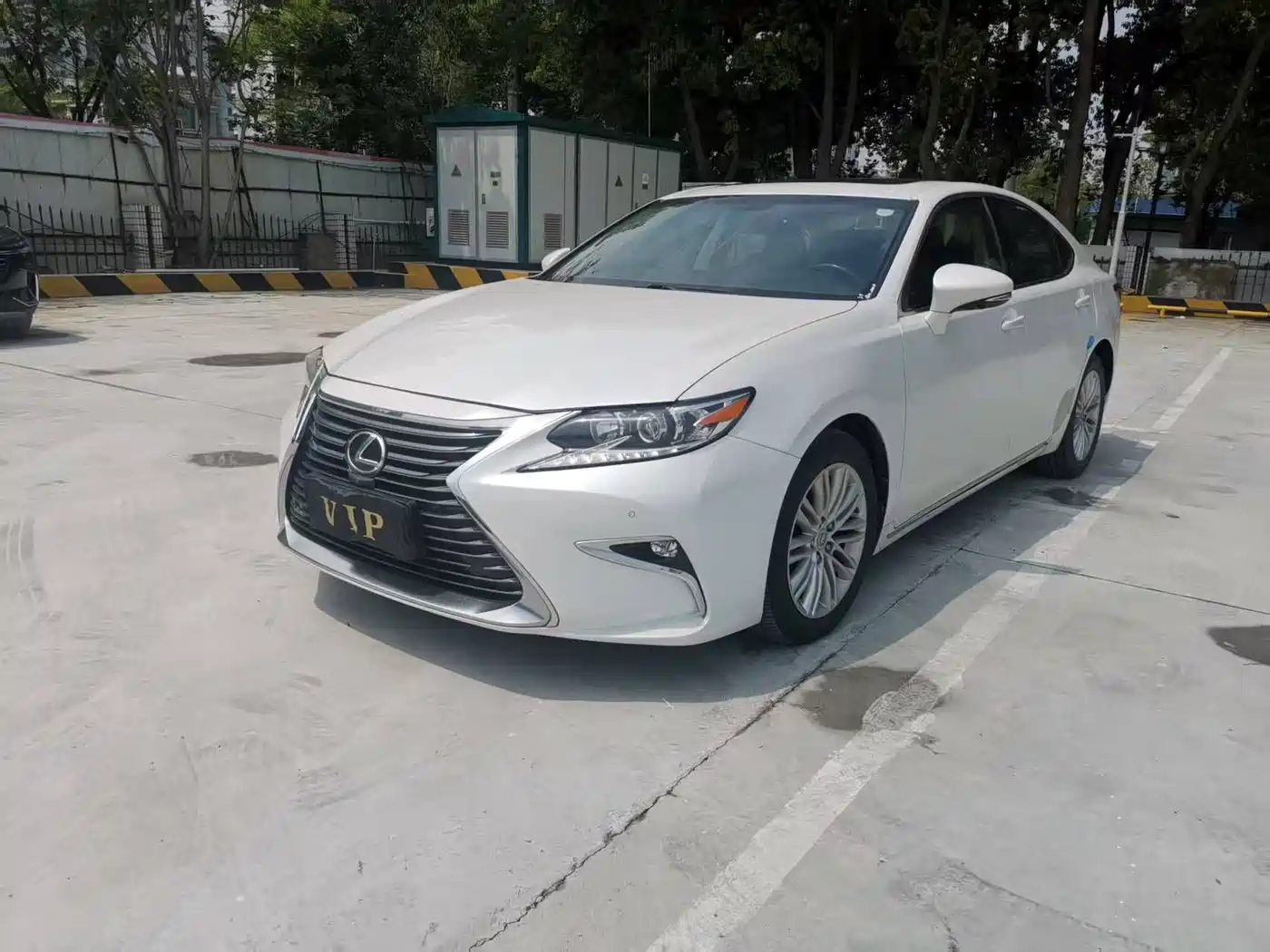 Lexus ES 2015 200 Elite Edition фото 3