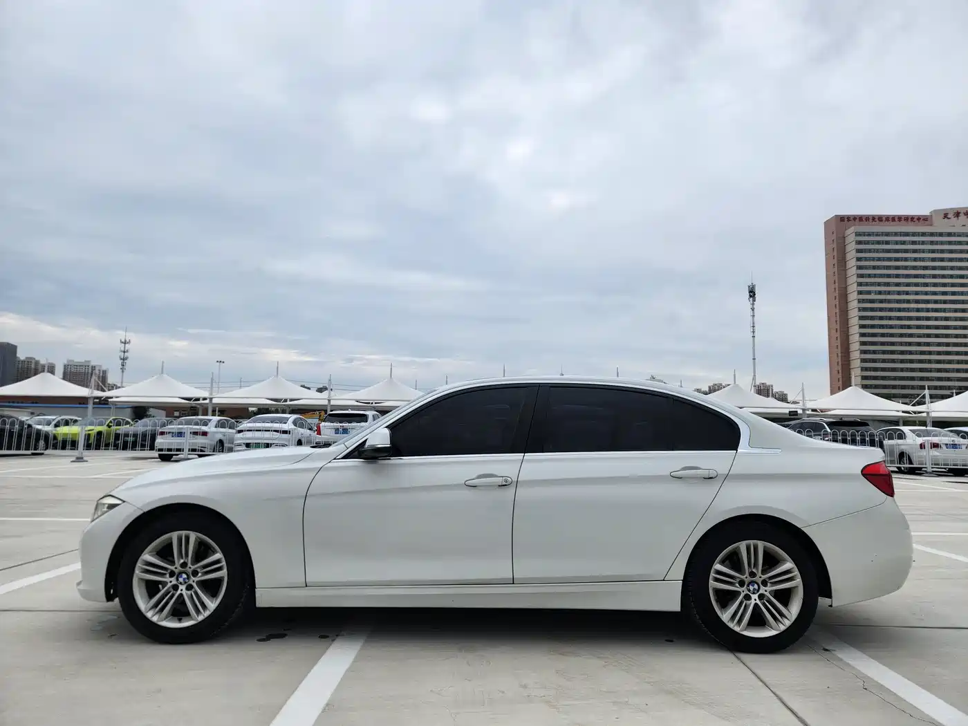 Фото 7 - BMW 3 Series