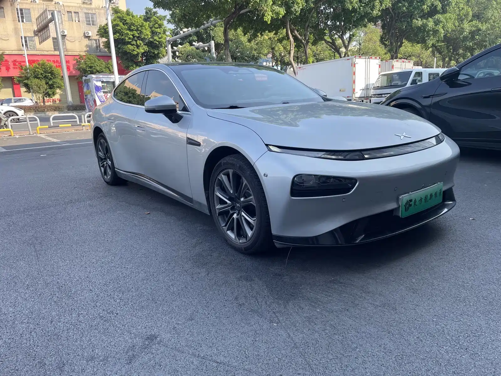 Фото 3 - XPeng P7