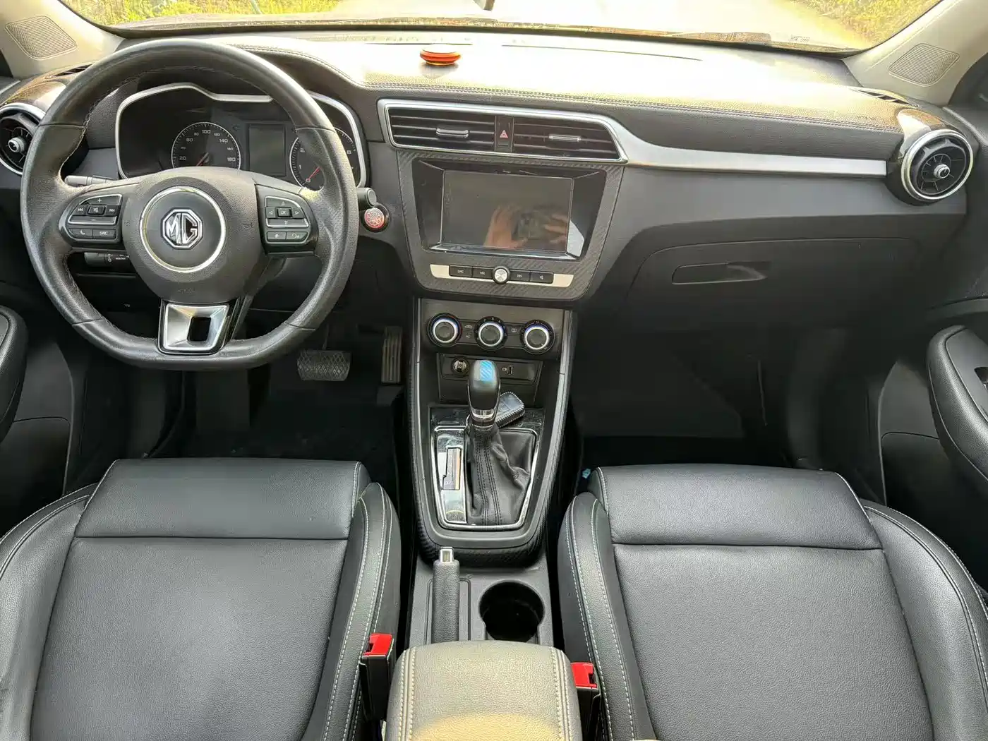 MG ZS 2018 2018 1.5L Automatic Internet Premium China V