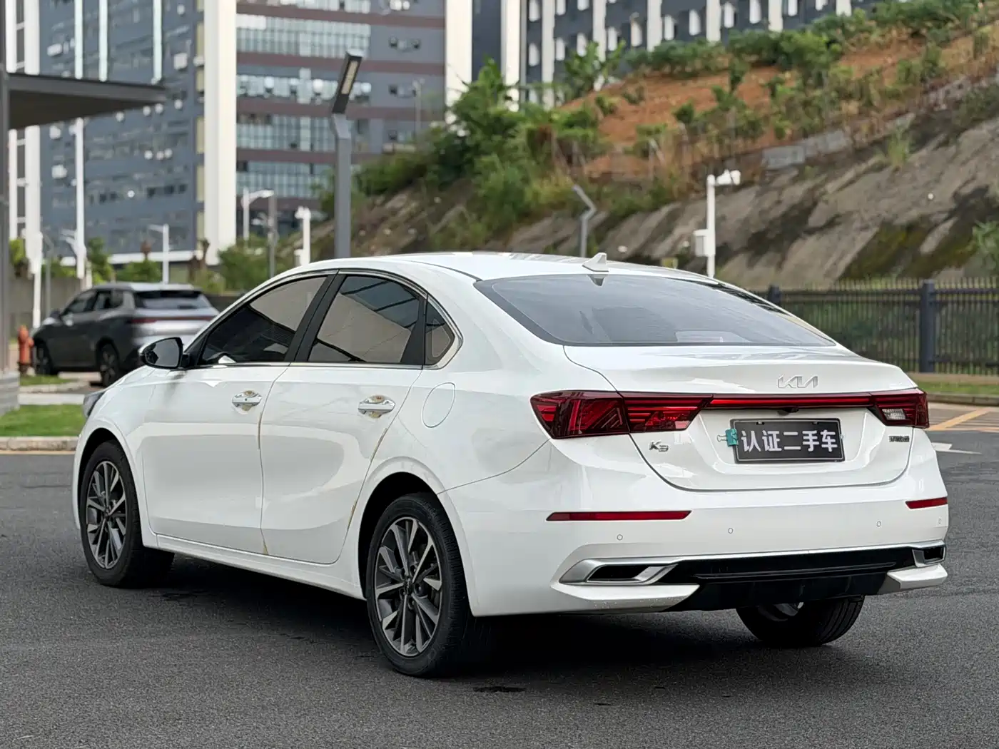 Kia K3 2023 2021 1.5L CVT Fashion Edition